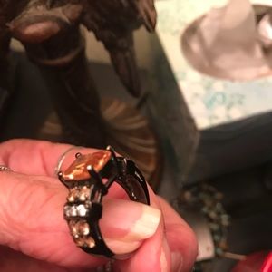 Pretty Ring 🌻🌻🌻🌻🌻🌻🌻